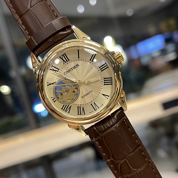 ブランド時計背面デザイン